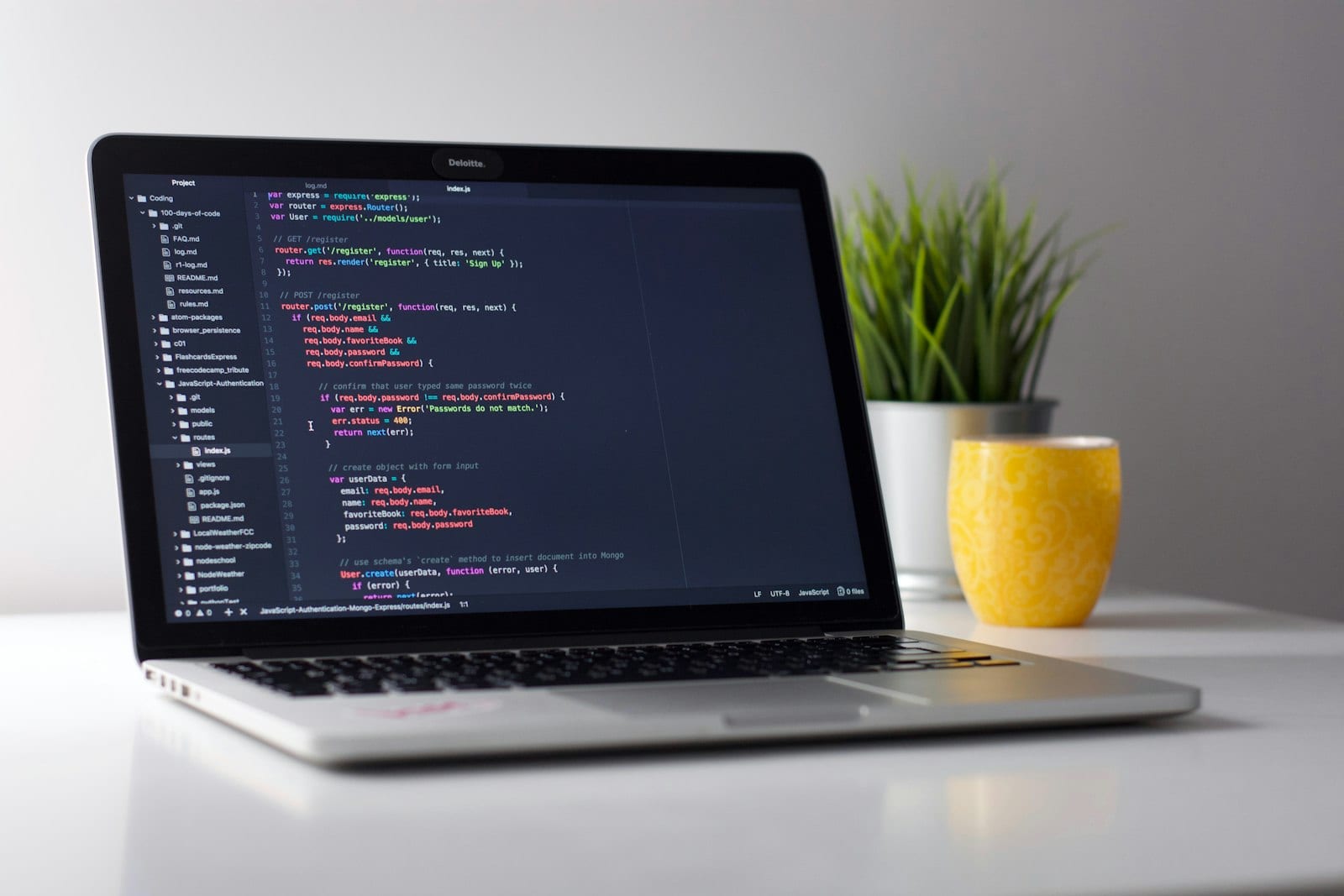 Cele Mai Bune Alternative Open-Source la Microsoft Office in 2026
